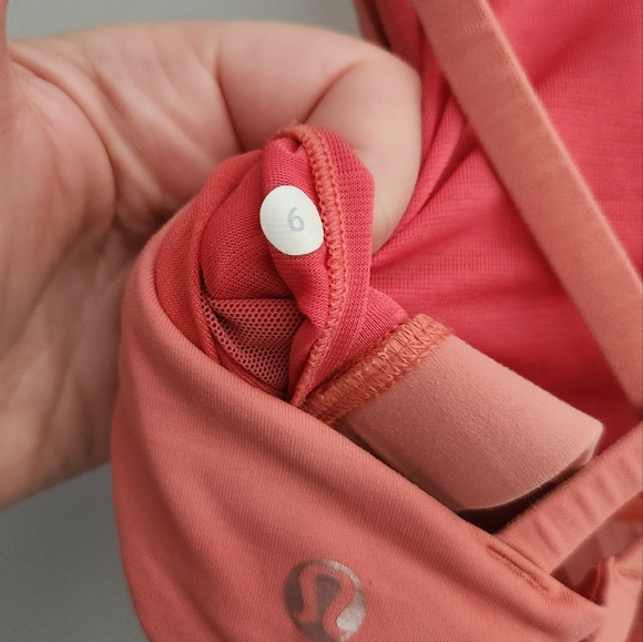 (6) Pink Lululemon energy bra - Picture 4 of 4
